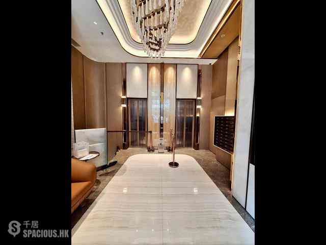 Sai Ying Pun - Upper Manor 11