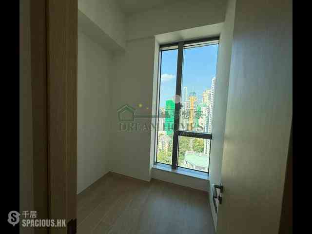 Sai Ying Pun - Upper Manor 05