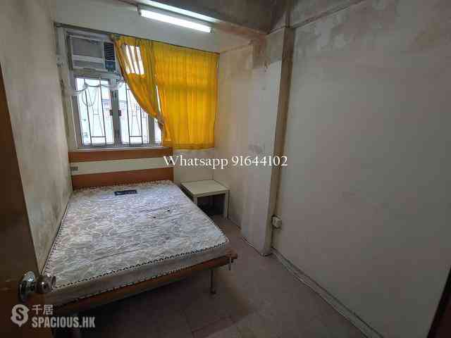 Sai Ying Pun - Yue Tak House 03
