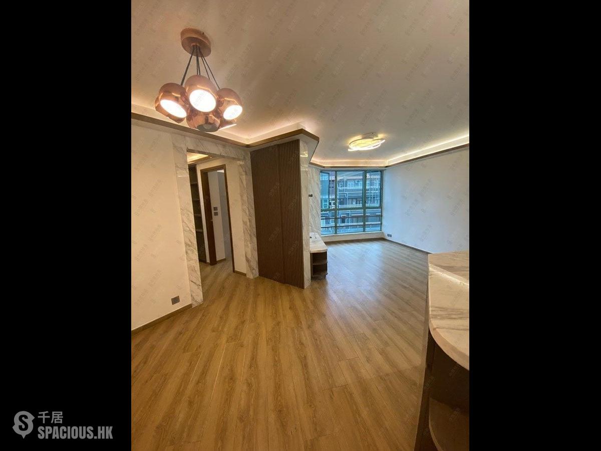 Mid Levels Central - Goldwin Heights 01