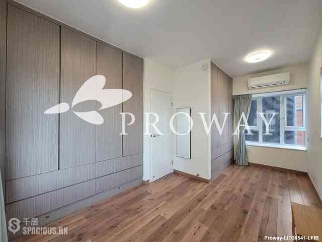 Mid Levels West - Bonham Court 06