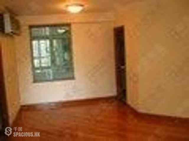 Mid Levels Central - Goldwin Heights 05