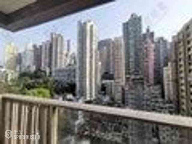 Sai Ying Pun - Island Crest Block 1 01