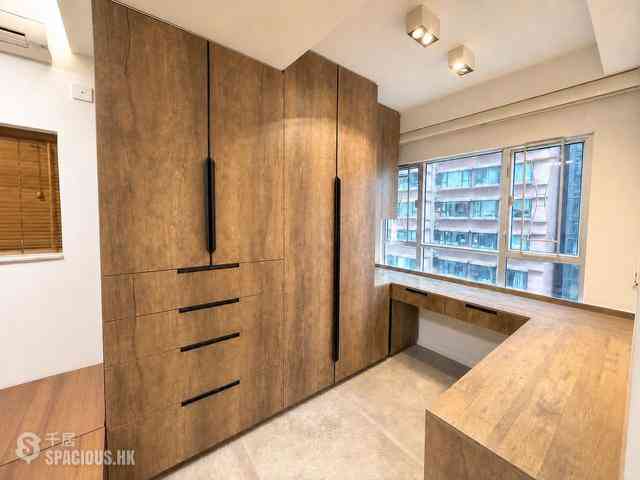 Mid Levels Central - Midland Court 03