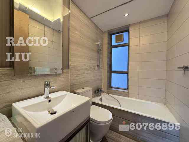 Sai Ying Pun - Island Crest 06