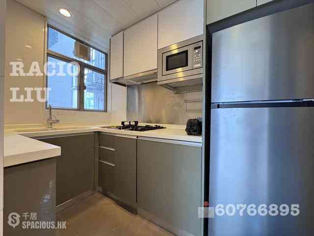 Sai Ying Pun - Island Crest 07