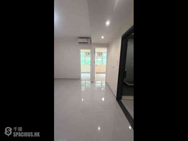 North Point - Hang Ying House 04