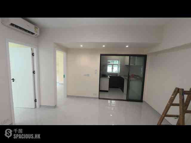 North Point - Hang Ying House 06