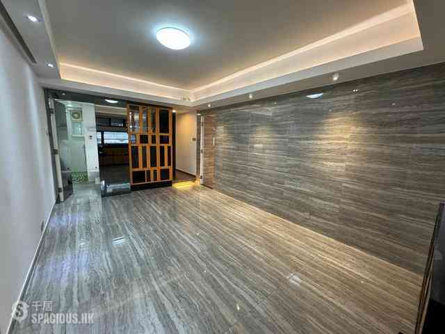 Mid Levels Central - Sussex Court 01