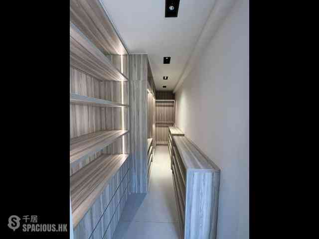 Mid Levels Central - Tregunter Tower 3 12