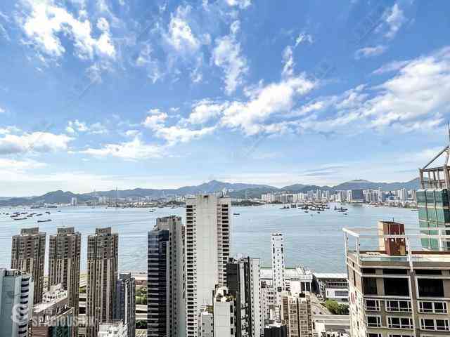 Sai Ying Pun - Island Crest Block 1 01