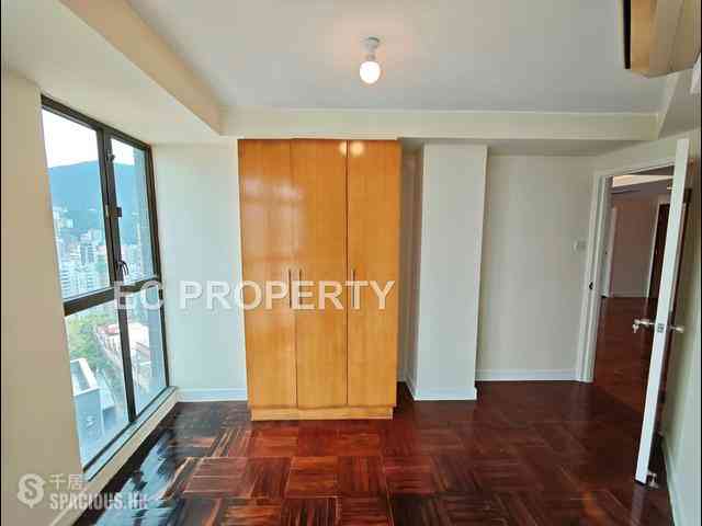 Stubbs Road - Crescent Heights 14