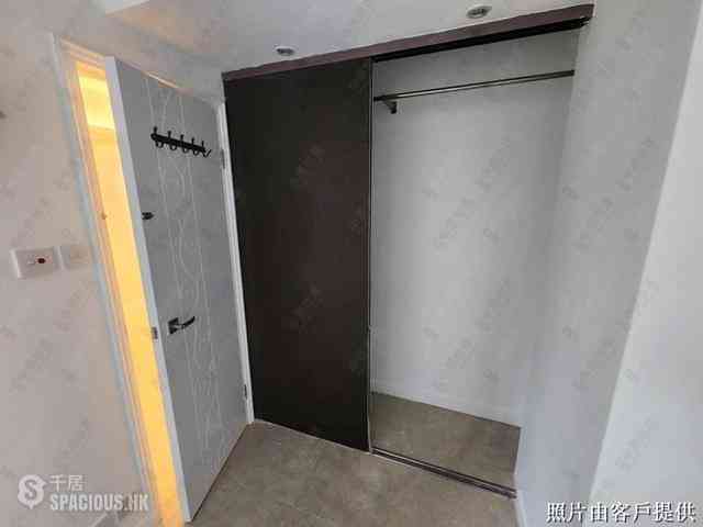 Wan Chai - Fook Gay Mansion 07