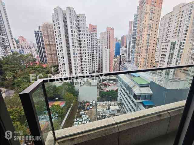 Happy Valley - Eight Kwai Fong Happy Valley 04
