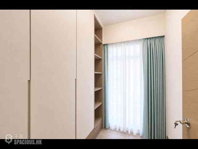 Mid Levels Central - Woodland Court 04