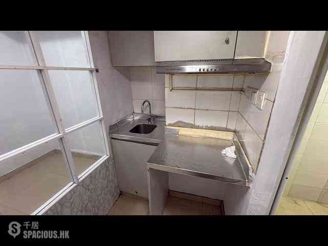 Mong Kok - 561, Nathan Road 05
