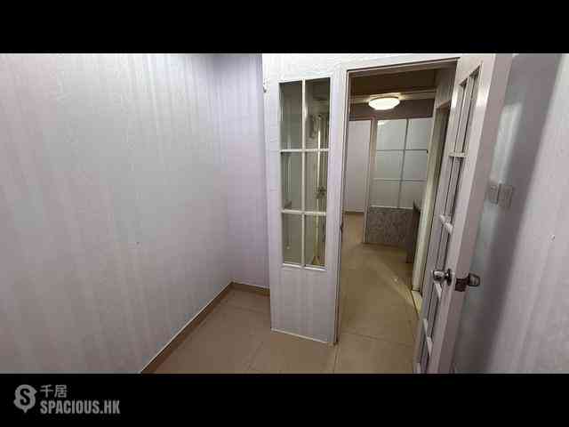 Mong Kok - 561, Nathan Road 06