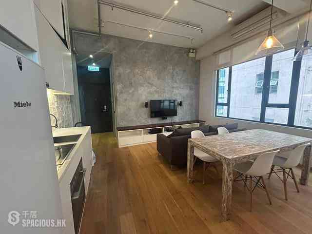 Sheung Wan - Kam Chuen Building 01