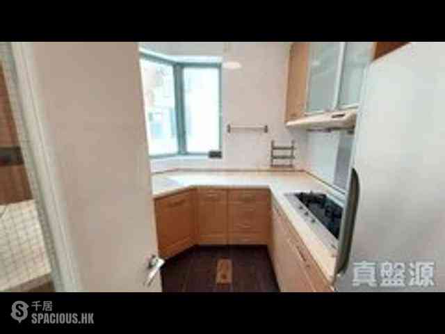 Tiu Keng Leng - Ocean Shores Phase 3 Block 15 06