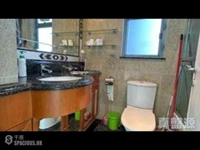 Tiu Keng Leng - Ocean Shores Phase 3 Block 15 07