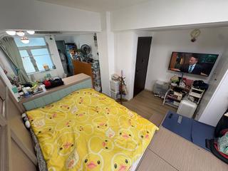 Central - 46, Gage Street 06