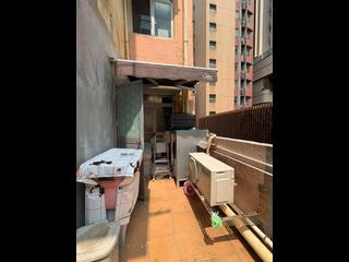 Central - 46, Gage Street 12