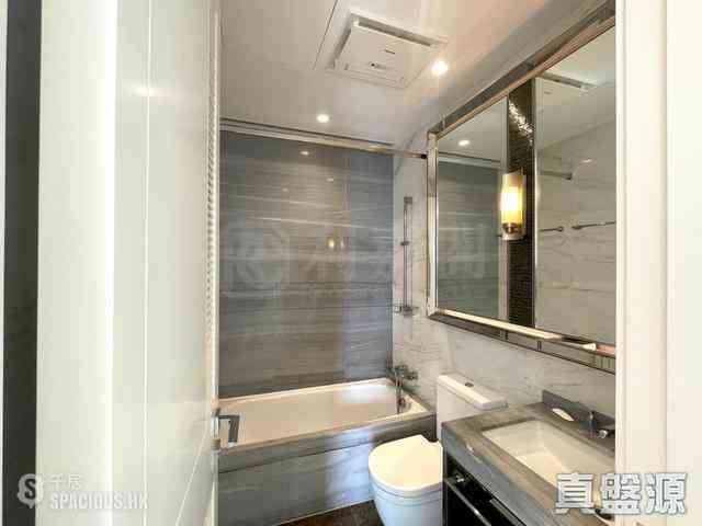 Tseung Kwan O - Monterey Block 5 08