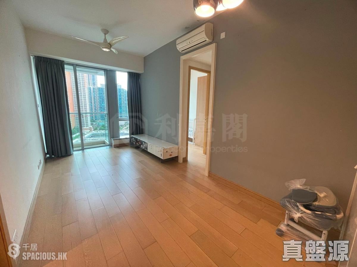 Tseung Kwan O - The Parkside Block 1A 01
