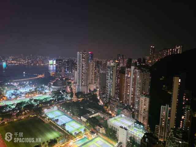 Causeway Bay - Jones Hive 01