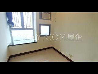 坚尼地城 - 泓都 09