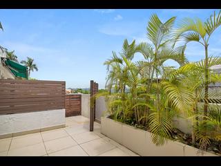 Clear Water Bay - Fullway Garden 04