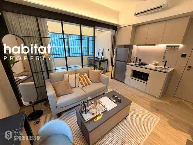 Central - 108-110, Wellington Street 03