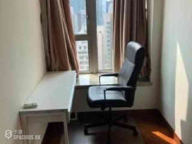 Wan Chai - The Avenue 04