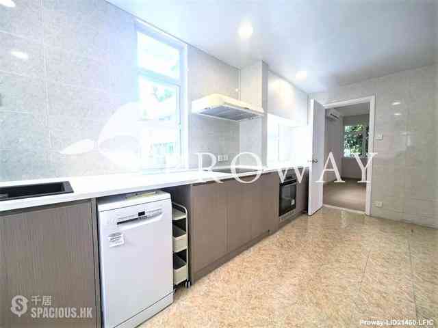 Stanley - Villa Martini Block 1 11