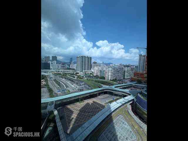 West Kowloon - Sorrento Phase 1 Block 6 07