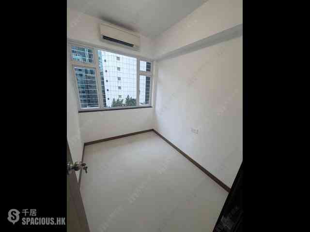 Wan Chai - Koon Mei Building 02