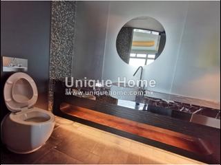 Repulse Bay - The Lily 12