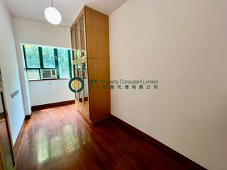 Mid Levels Central - Ivory Court 09