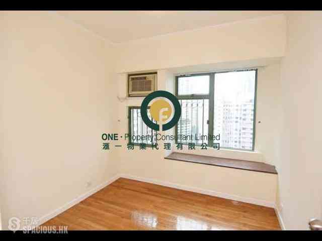 Mid Levels Central - Robinson Place 04