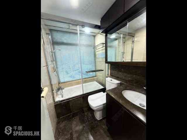 Tai Kok Tsui - Harbour Green 10