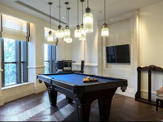 Mid Levels Central - 3, MacDonnell Road 10