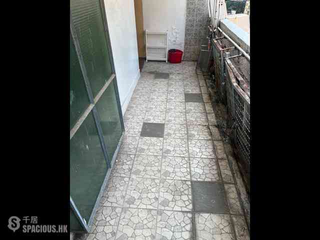 Sheung Wan - Kam Ho Mansion 01
