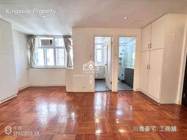 Mid Levels Central - Kings Court 04