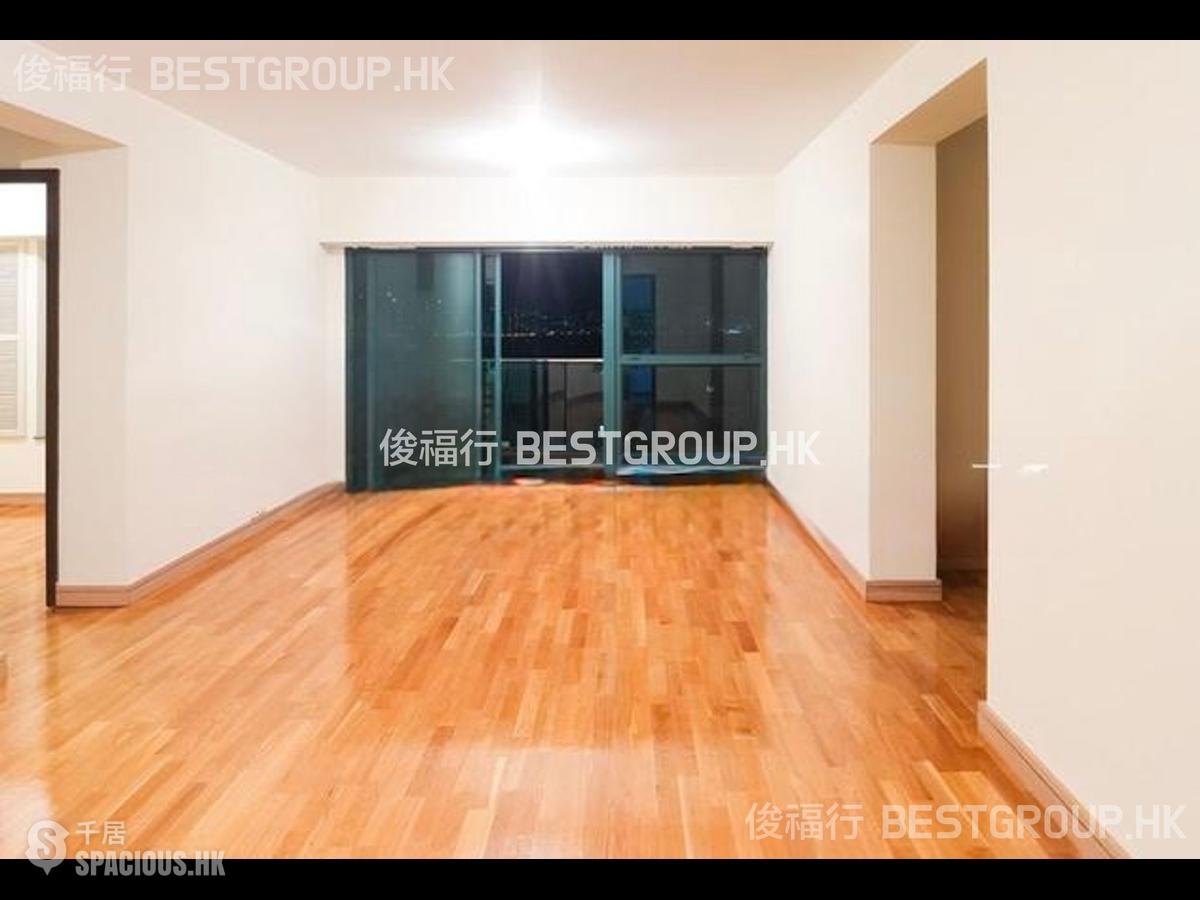 Sai Wan Ho - Grand Promenade 01