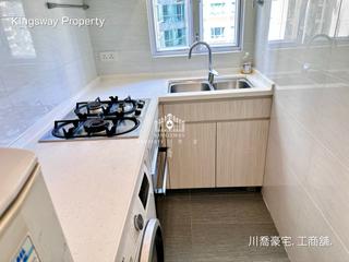 Mid Levels Central - Kings Court 08