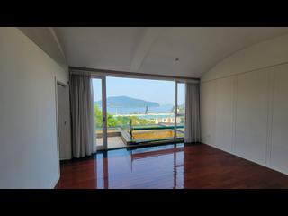 Stanley - Carmelia 03