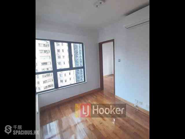 Sheung Wan - The Bellevue Place 04