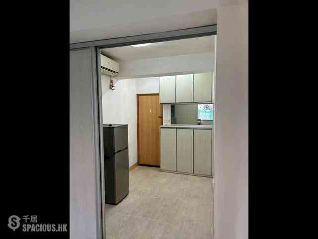 Mong Kok - Yau Wing Apartments 01