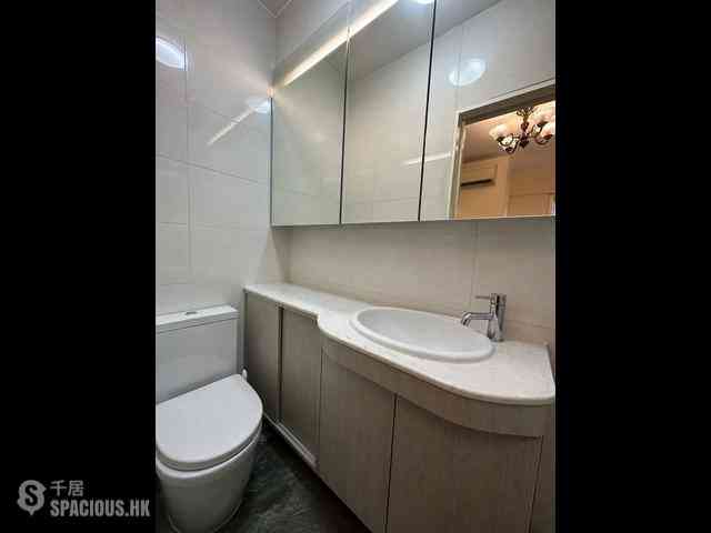 Wan Chai - Wing Tak Building 04