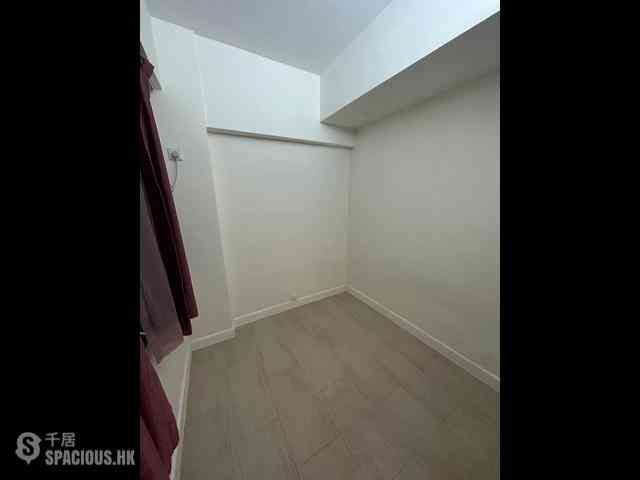 Wan Chai - Ka Yee Building 03